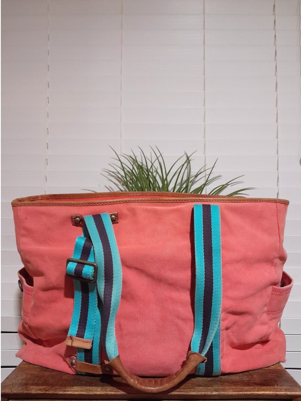 vintage Y2k rare leather canvas coral Gap Boat Travel Shoulder Bag-view descrip